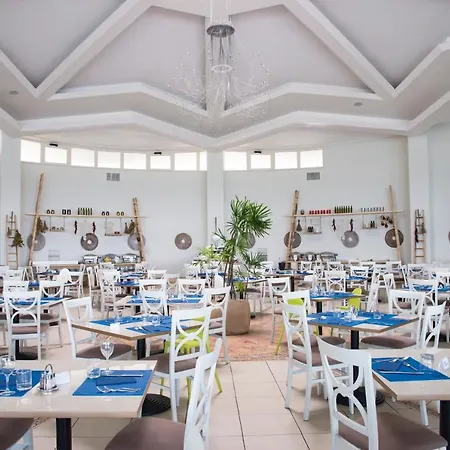 Gattarella Family Puglia- Seaside And With Premium Half-board A La Carte 4*